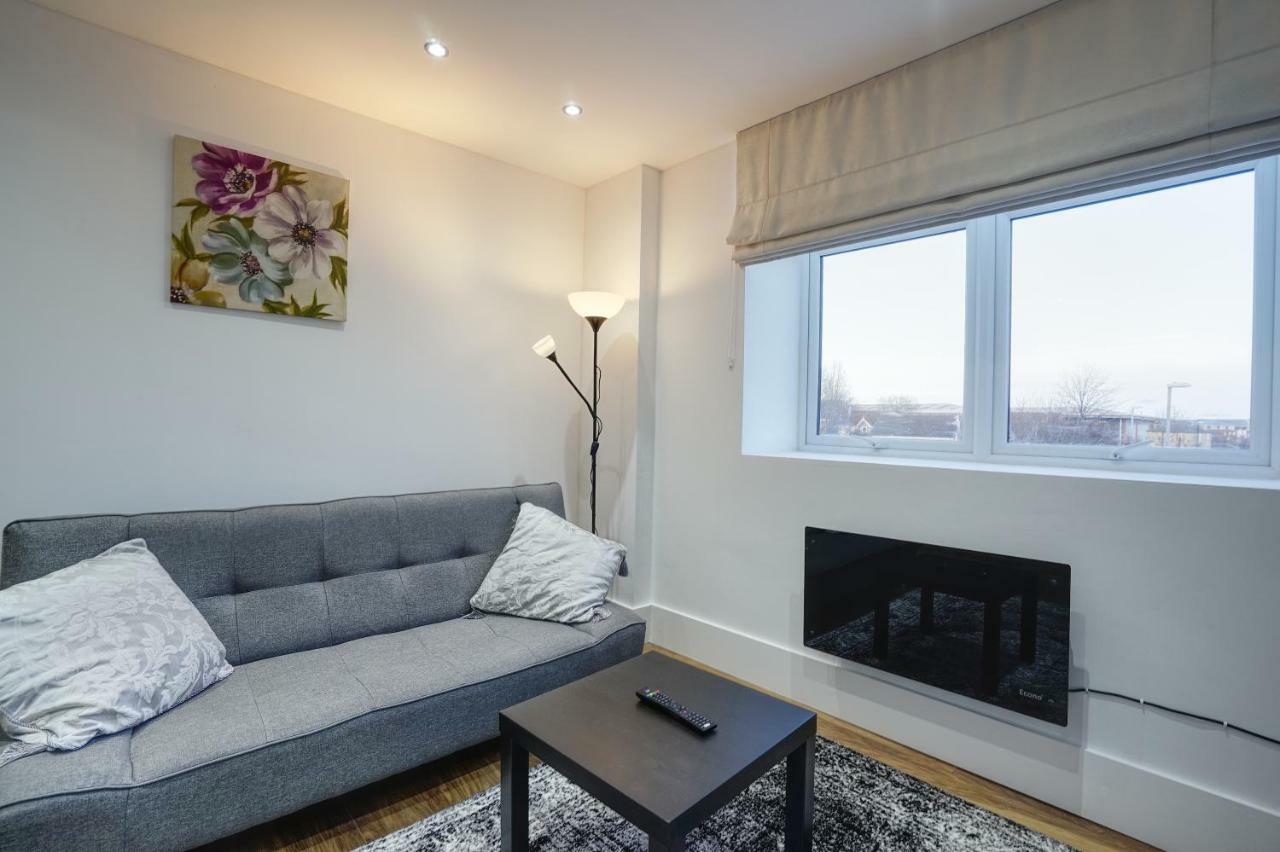 Alfa Apartments, Quarry Court, High Street, Morley Leeds  Bagian luar foto