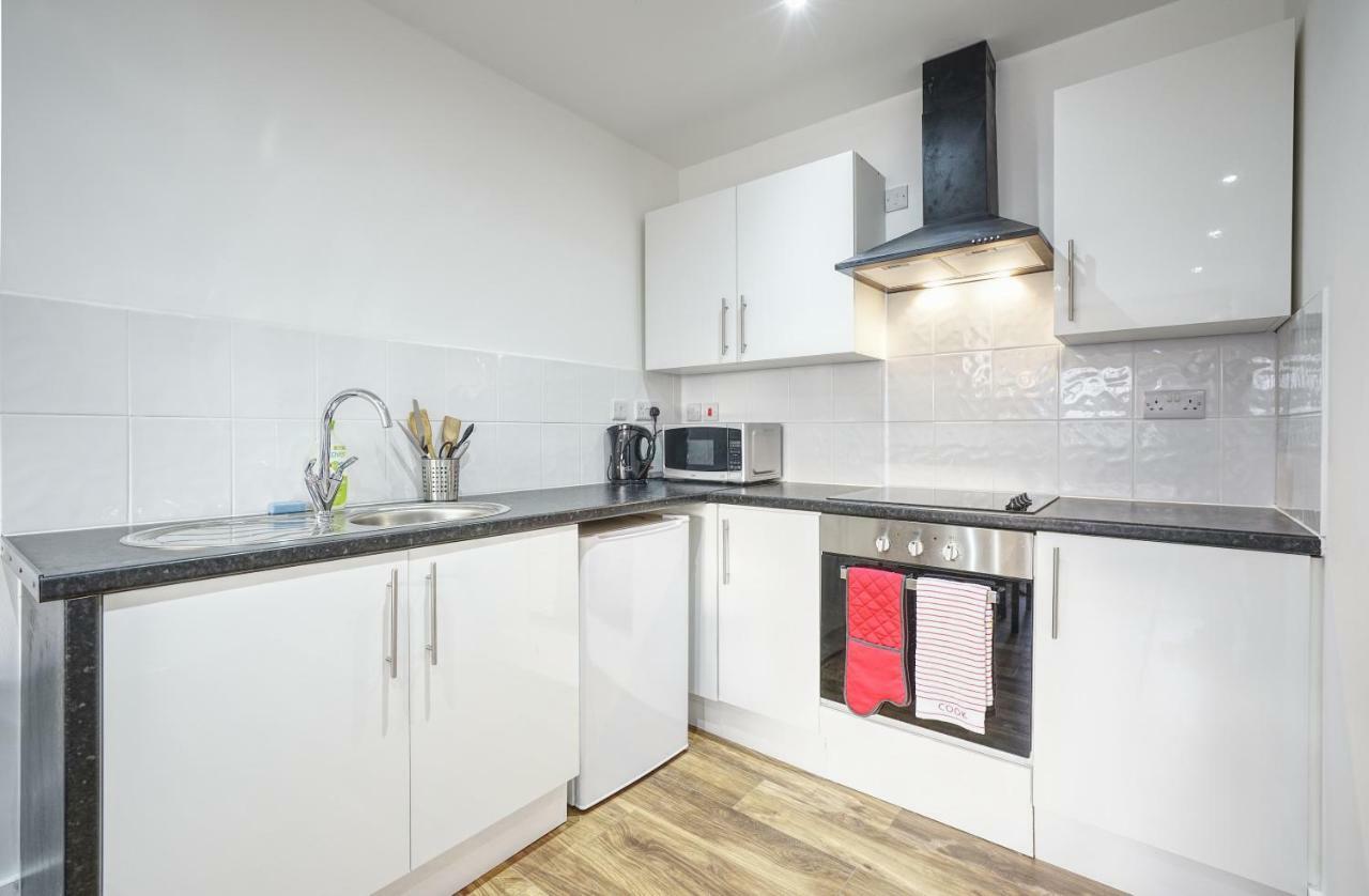 Alfa Apartments, Quarry Court, High Street, Morley Leeds  Bagian luar foto