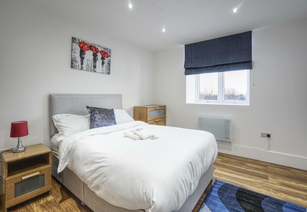 Alfa Apartments, Quarry Court, High Street, Morley Leeds  Bagian luar foto