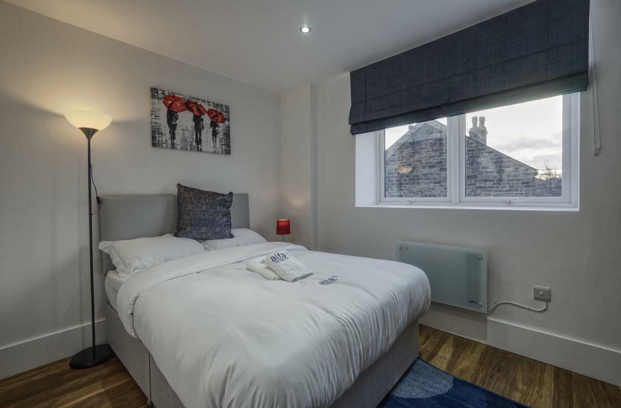 Alfa Apartments, Quarry Court, High Street, Morley Leeds  Bagian luar foto